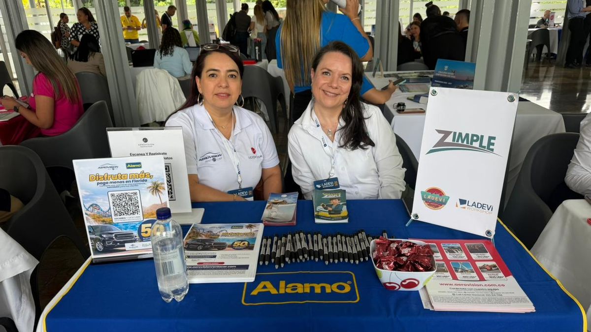 Sandra Castaño y Olga Muñoz, Zimple en el marco de Ladevi Workshop Medellín 2026-1.