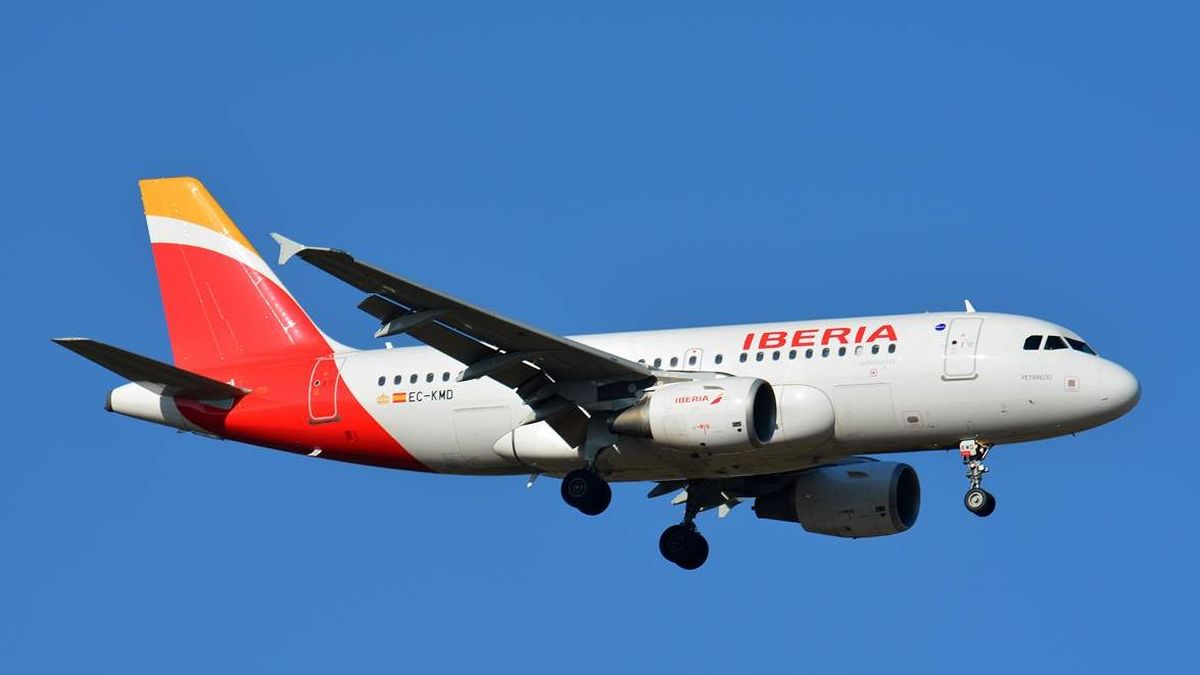 Avi&oacute;n de la flota de Iberia