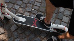 Los monopatines eléctricos se han transformado en un medio de transporte muy utilizado.