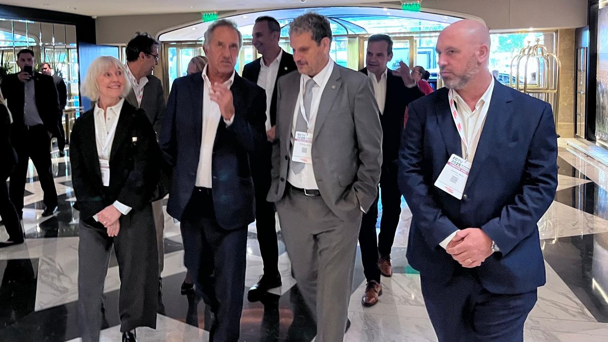 Daniel Scioli, secretario de Turismo, asiste por pimera vez a ECTU.