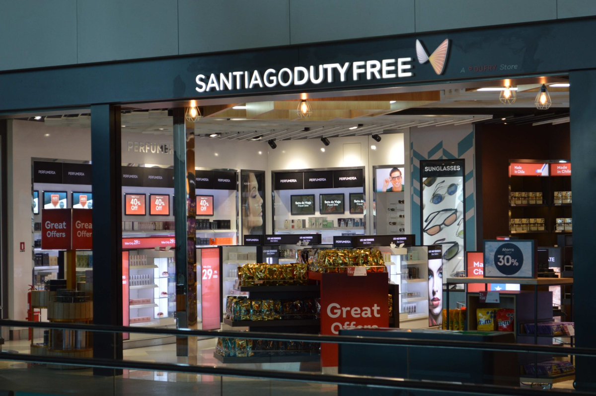 La concesión del Duty Free del Aeropuerto de Santiago a la empresa italiana podría extenderse nuevamente en caso de ser necesario.