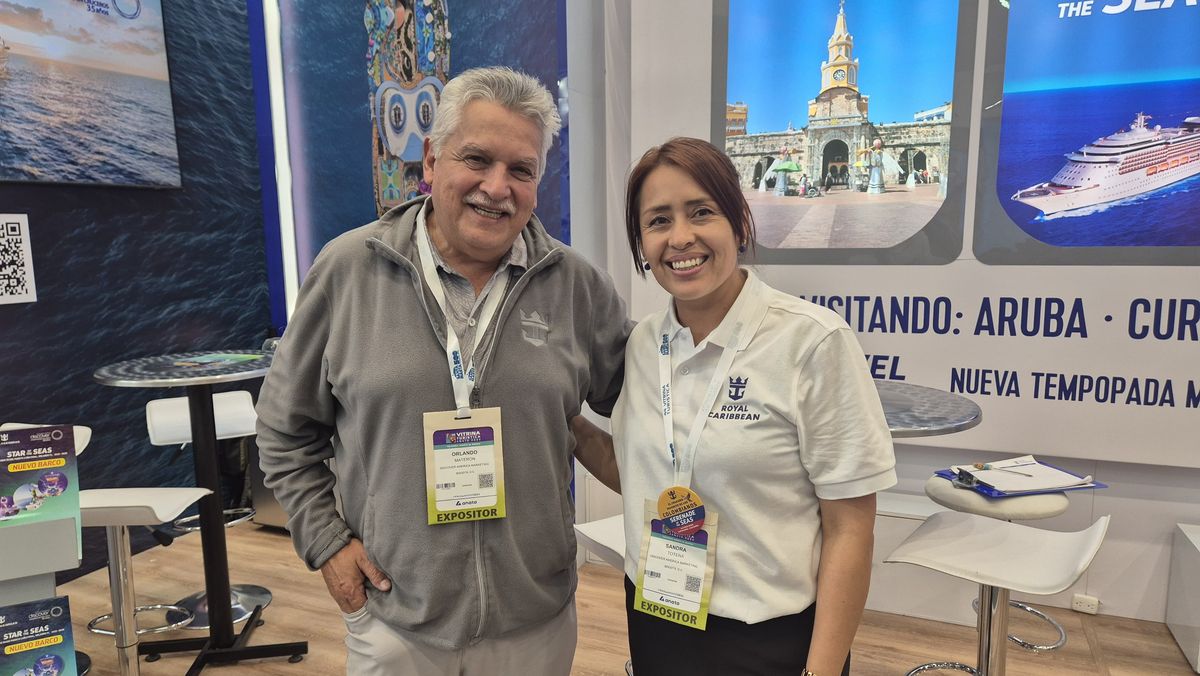 Mauricio Materón, gerente general de Discover America Marketing y Sandra Totena. 