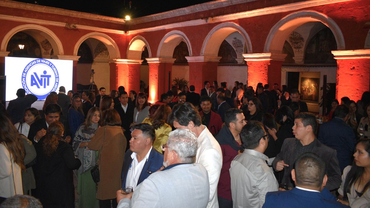 Cóctel de inauguración AVIT Arequipa 2025.