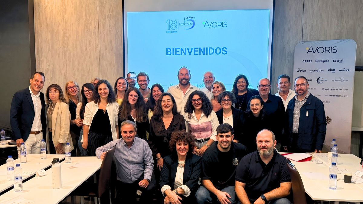 Foto de grupo del primer evento DIT Coffees en Barcelona, por parte de DIT Gestión