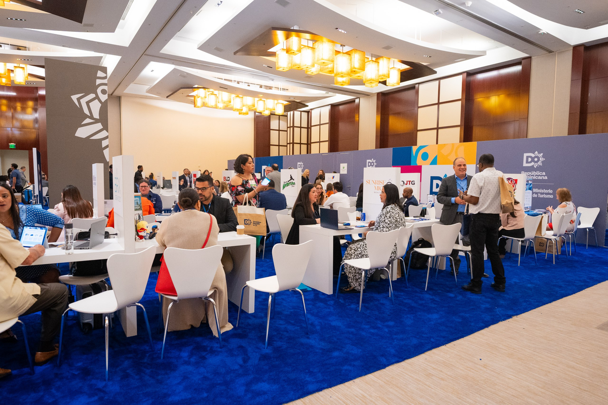 Más de 500 agentes de viaje y más de 70 co-expositores.