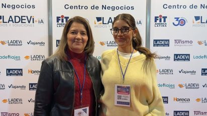 Irma Yolanda Espinosa y Giovanna Darsy Facheli Espinosa, de Sistema Moderno de Viajes.