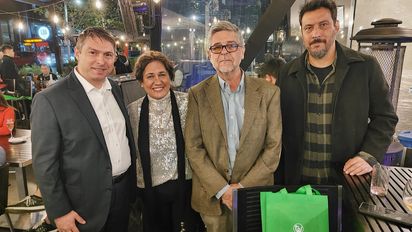Ertan Alpay, director general de Turkish Airlines para Chile; María Paz Gallego; Claudio Vecchiola; y Rainiero Guerrero, director de Radio Futuro y Rock & Pop.&nbsp; 