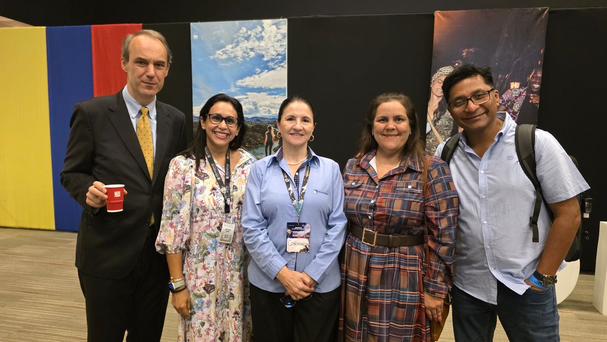 Pablo García, Janice Velit, Constanza Durán y Lorena Belaúnde. Pablo García, Janice Velit, Constanza Durán y Lorena Belaúnde.