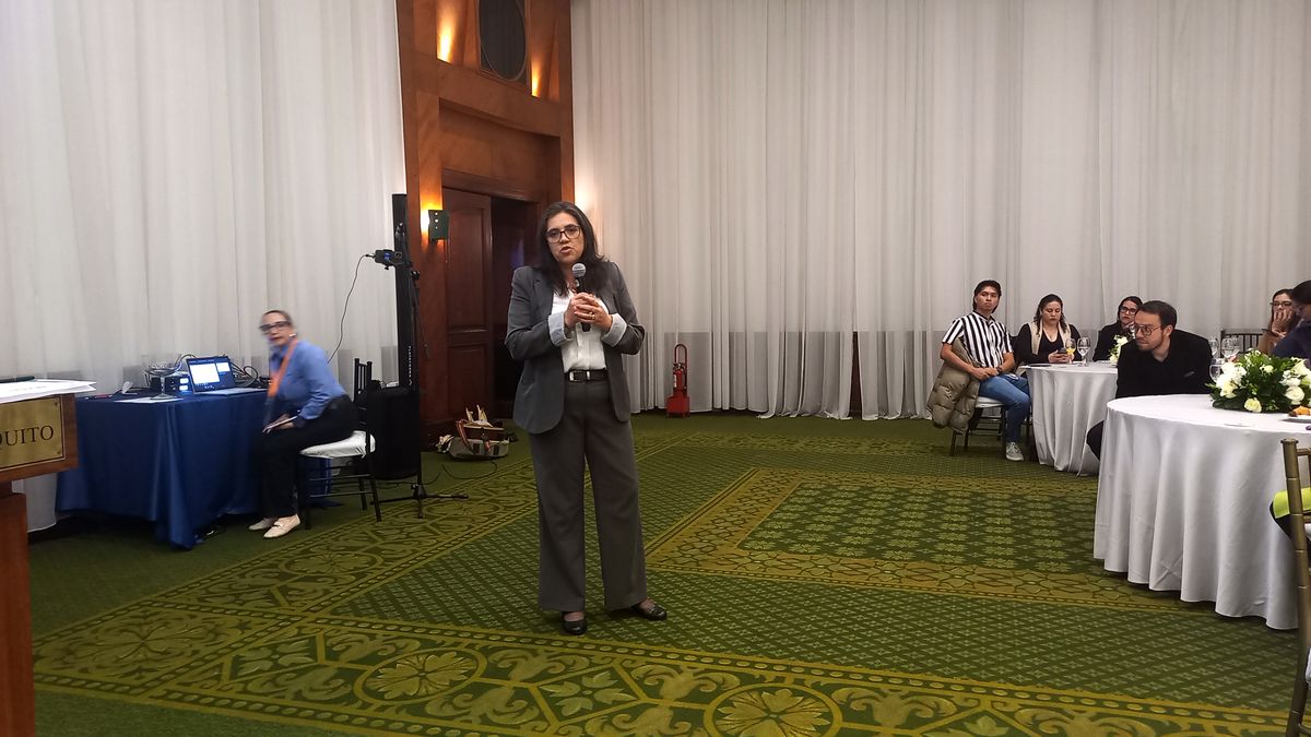Sandra Ruiz, representante de Ventas de Avianca.