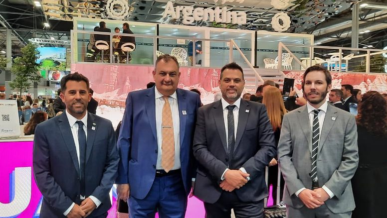 Comitiva de Bariloche en Fitur: Ezequiel Barberis, Gustavo Genusso, Gastón Burlón y Santiago Diaz Vélez.