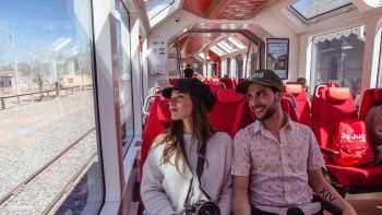 El Tren Solar de La Quebrada, en Jujuy, cuenta con las mejores vistas panorámicas a los escenarios norteños.&nbsp; &nbsp; &nbsp;