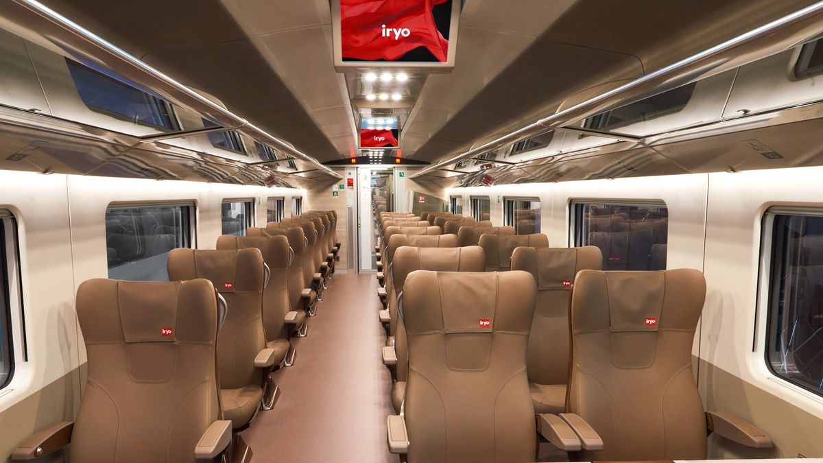 Un tren de Iryo que opera el trayecto Madrid-Barcelona