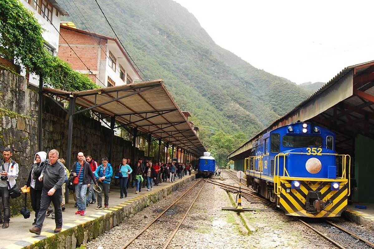La estación de trenes de la ciudad de Machu Picchu Pueblo volvió a funcionar