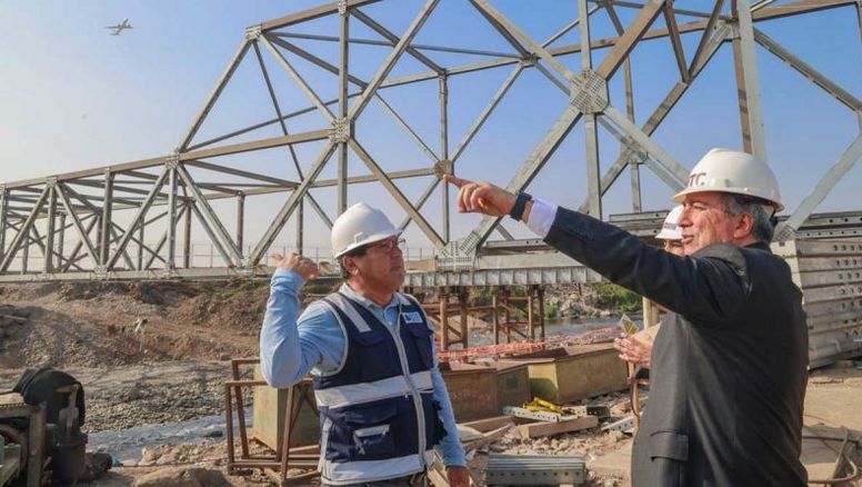 El Ministerio de Transportes y Comunicaciones aseguró que las obras de los puentes modulares del Aeropuerto Internacional Jorge Chávez presentan un 70% de avance.
