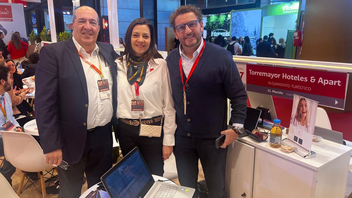 Andres Azuaga, Ladevi; Paulina Sierra y Mauro Magnani, Torremayor Hoteles & Apart.