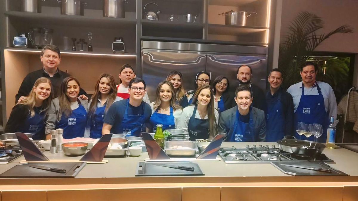 Con una muy emocionante competencia de cocina, Latam Airlines y Delta Air Lines compartieron junto a las agencias de viajes de Bogotá.