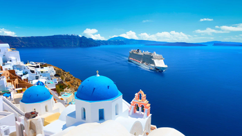 Un recorrido de 13 días conecta Turquía y Grecia a través de ciudades históricas, paisajes naturales y un crucero por el mar Egeo.