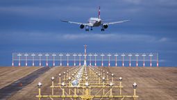Por la Agencia Nacional de Infraestructura varios aeropuertos del país que modernizan para atender récord de pasajeros.