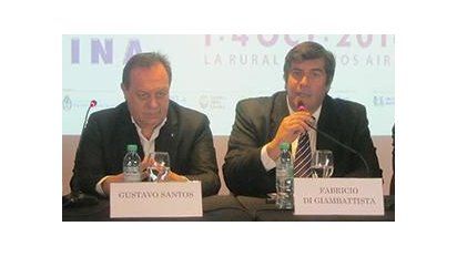 Gustavo Santos Ministro de Turismo y Fabricio Di Giambatistta presidente de FAEVYT y de FIT durante el lanzamiento de la edición 2016.