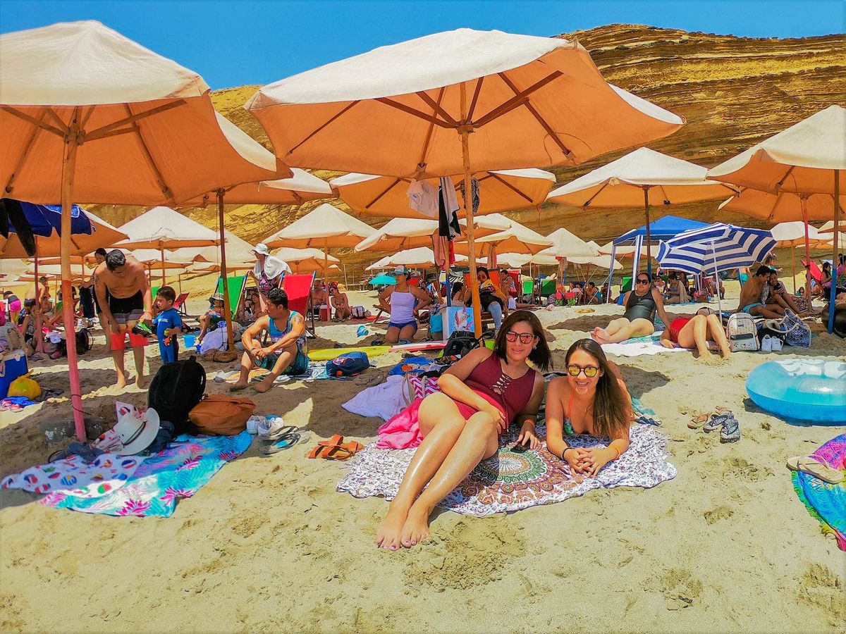 Según la Cámara de Turismo y Comercio Exterior de Paracas (Capatur), 50 mil visitantes llegaron a la ciudad para disfrutar de la jornada de descanso. - Ladevi Medios y Soluciones Según la Cámara de Turismo y Comercio Exterior de Paracas (Capatur), 50 mil visitantes llegaron a la ciudad para disfrutar de la jornada de descanso.