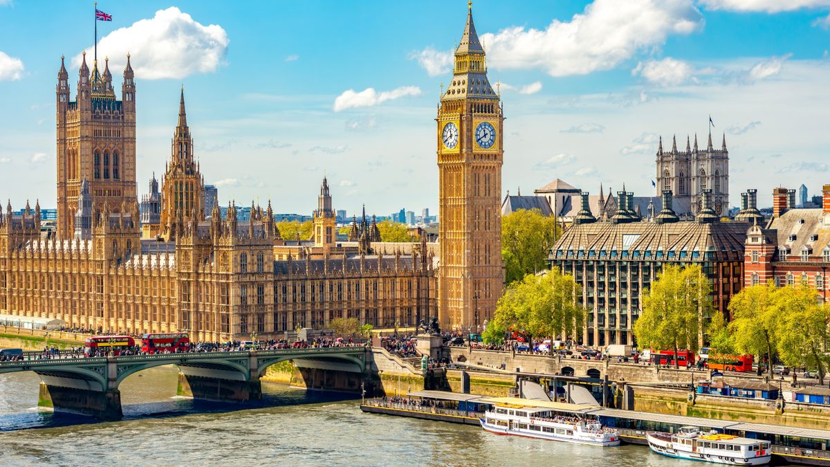 Londres abre el circuito con algunos de los íconos más reconocibles de Europa, entre palacios, abadías y vistas sobre el Támesis. Londres abre el circuito con algunos de los íconos más reconocibles de Europa, entre palacios, abadías y vistas sobre el Támesis.