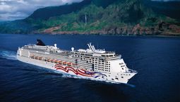 Norwegian Cruice Line (NCL) reincorporó los viajes del crucero Pride of America alrededor de las islas hawaianas.