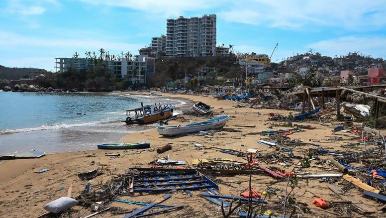 Devastación en Acapulco luego del paso del huracán Otis, categoría 5.