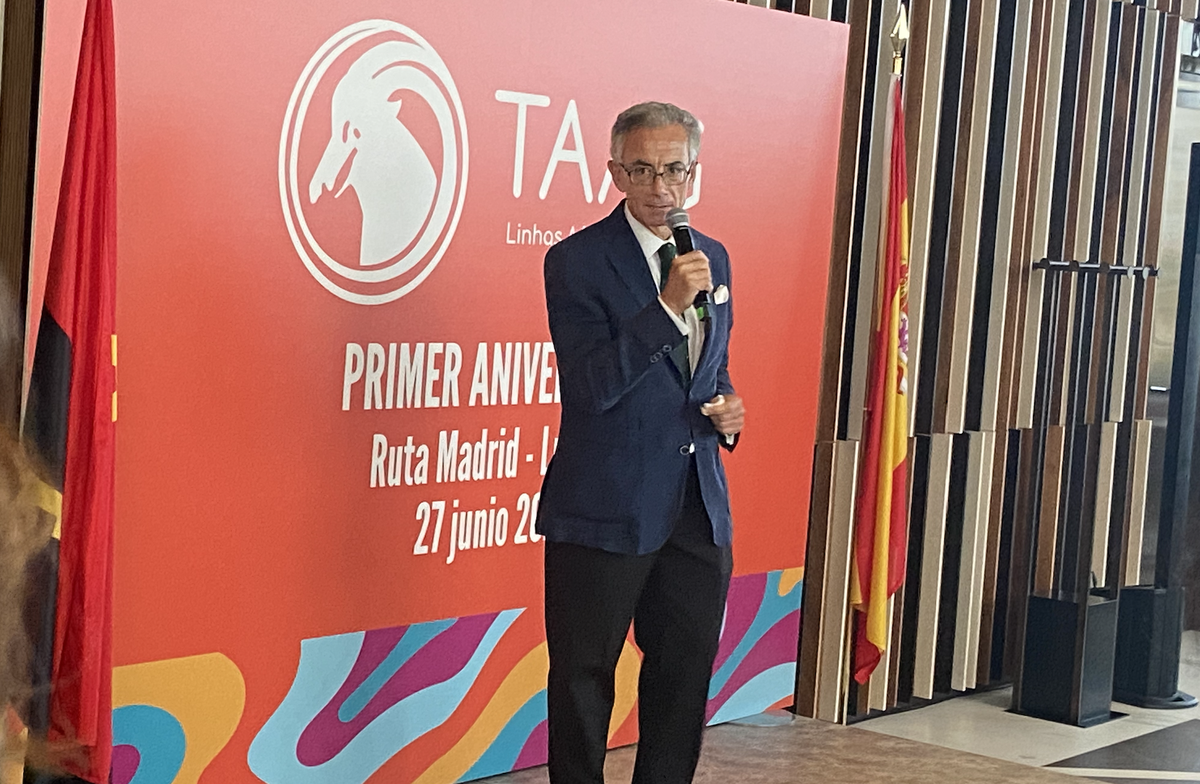 El embajador de España en Angola, Manuel María Lejarreta Lobo en el evento de TAAG Angola Airlines. El embajador de España en Angola, Manuel María Lejarreta Lobo en el evento de TAAG Angola Airlines.