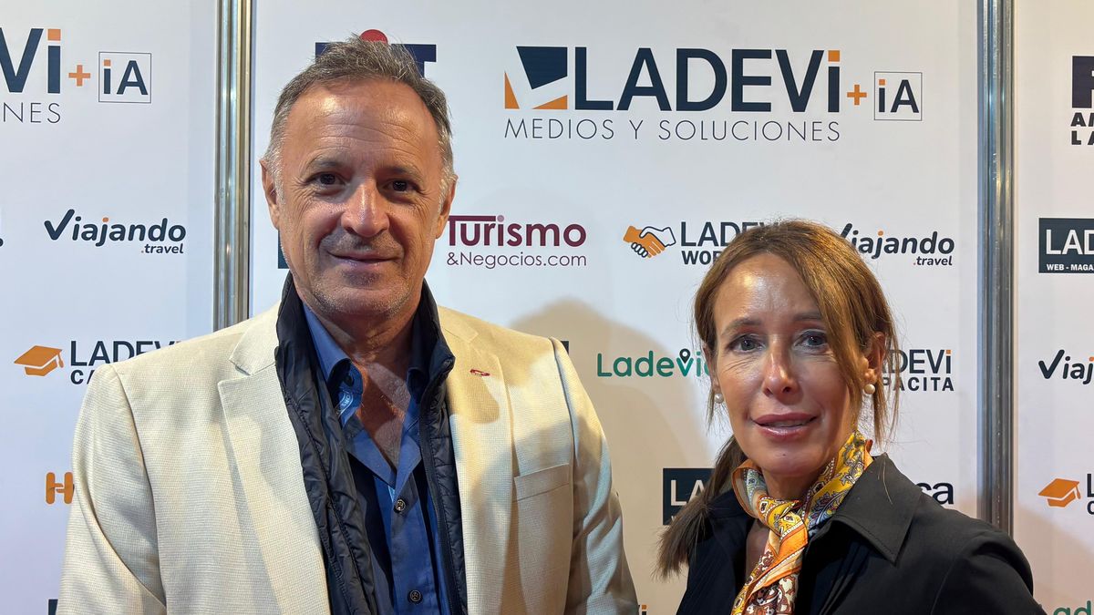 Marian Aguilar, teniente alcalde de Turismo del Ayuntamiento de Córdoba y Javier Arroyo, director general de Turismo de Córdoba (España). Marian Aguilar, teniente alcalde de Turismo del Ayuntamiento de Córdoba y Javier Arroyo, director general de Turismo de Córdoba (España).