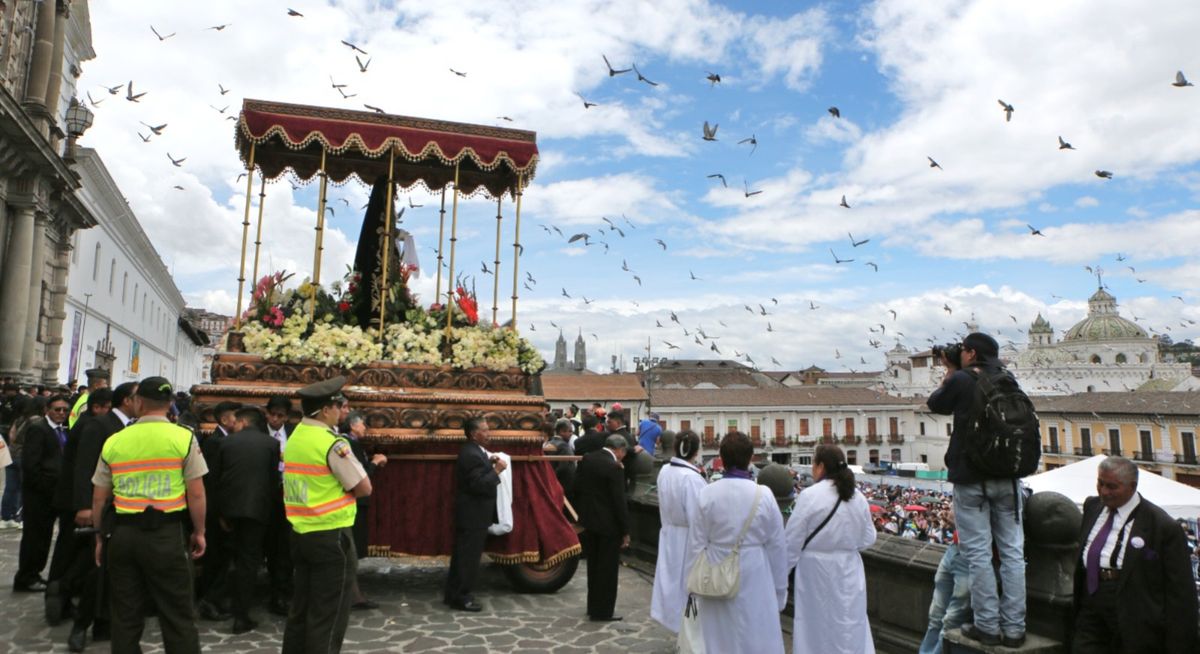 En Quito, se espera que los distintos eventos litúrgicos organizados para la Semana Santa convoquen a un importante número de turistas. - Ladevi Medios y Soluciones En Quito, se espera que los distintos eventos litúrgicos organizados para la Semana Santa convoquen a un importante número de turistas.