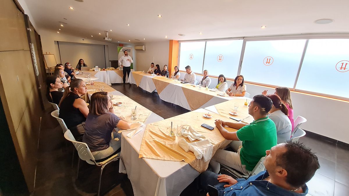 Assist1 con agencias de viajes y mayoristas de Pereira.