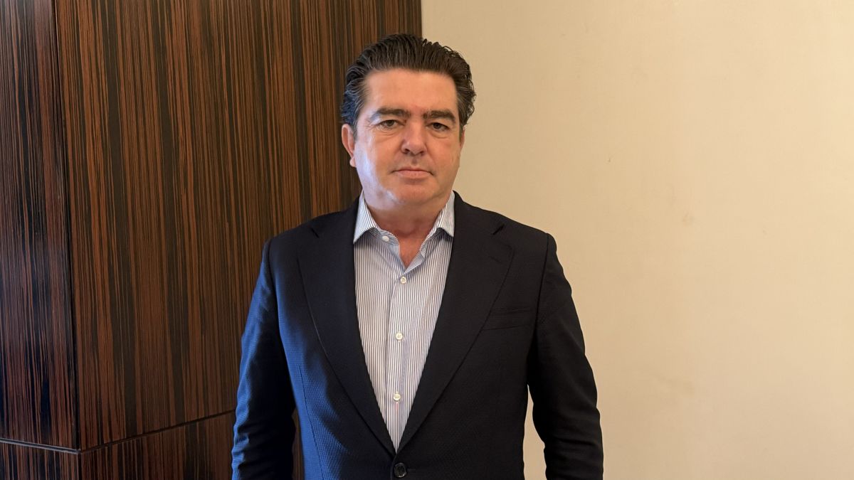 Emilio Rivas es el CEO de Jumbo.