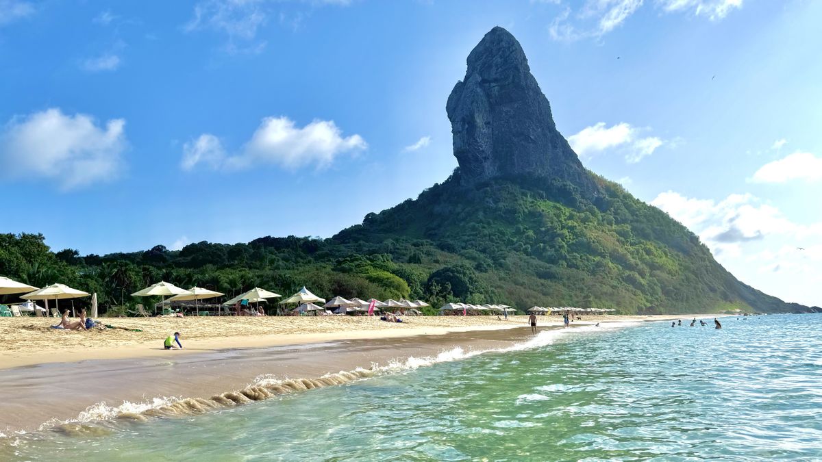Fernando de Noronha cuenta con las playas más hermosas y sorprendentes de Brasil.