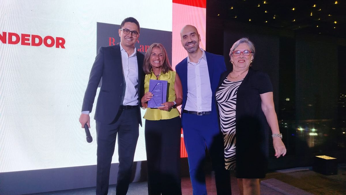 Assist Card también premió a las agencias de viajes.