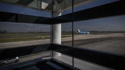 Aeropuerto de Santiago podría comenzar la construcción de un tercer terminal en 2035, según lo proyecta el MOP.