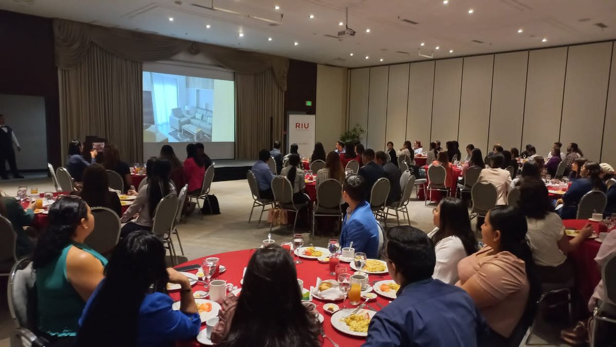 Hoteles RIU realizó su primera capacitación del 2024 en Guayaquil. - Ladevi Medios y Soluciones Hoteles RIU realizó su primera capacitación del 2024 en Guayaquil.