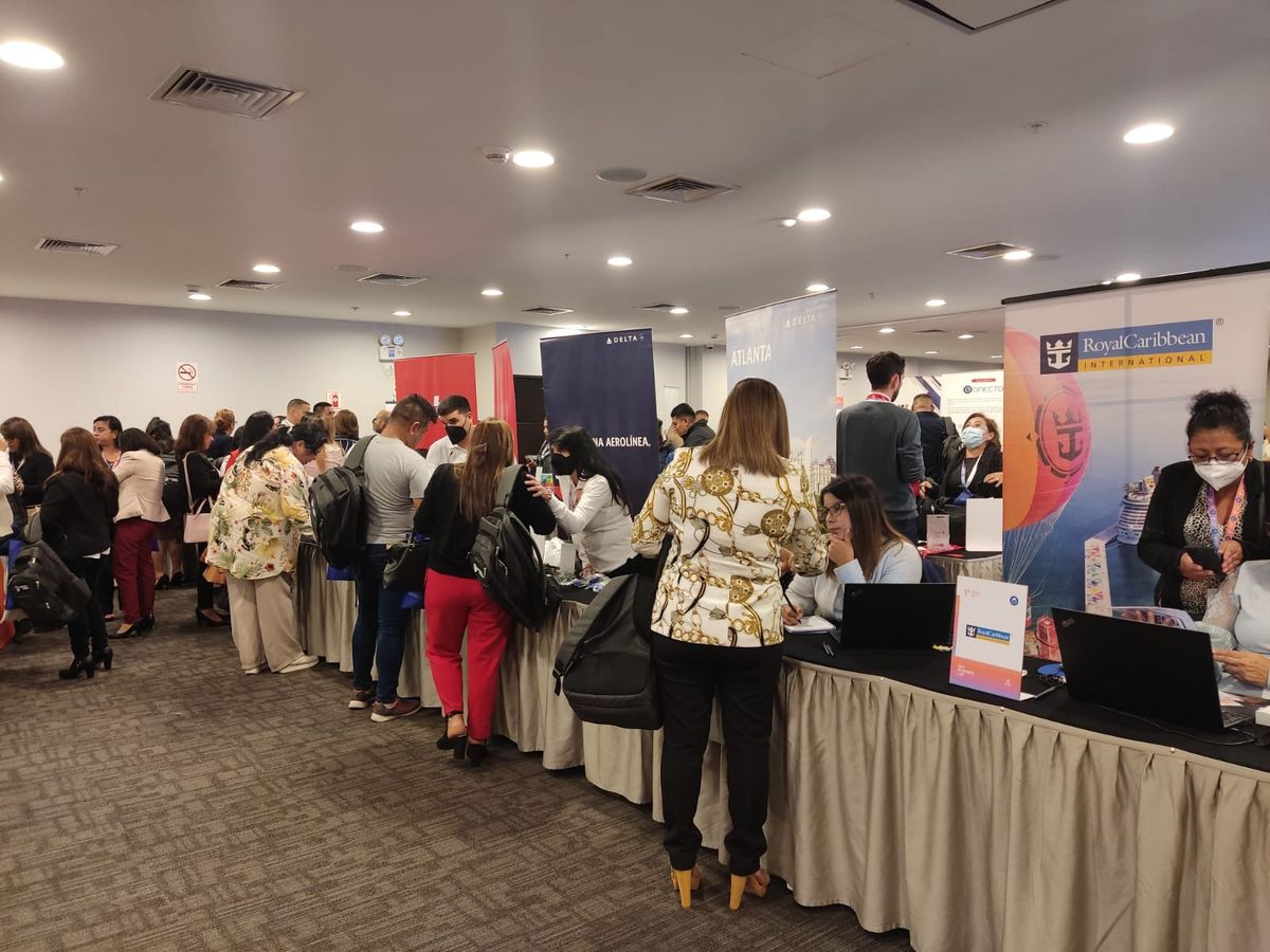 Agentes de viajes durante el workshop que cerró la jornada de la 1° Convención Nacional de Grupo GEA en Perú.
