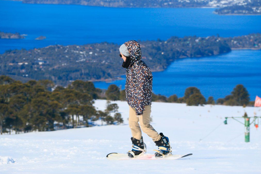 Vacaciones de invierno: Batea Mahuida en Villa Pehuenia es una alternativa muy accesible para las familias.&nbsp;