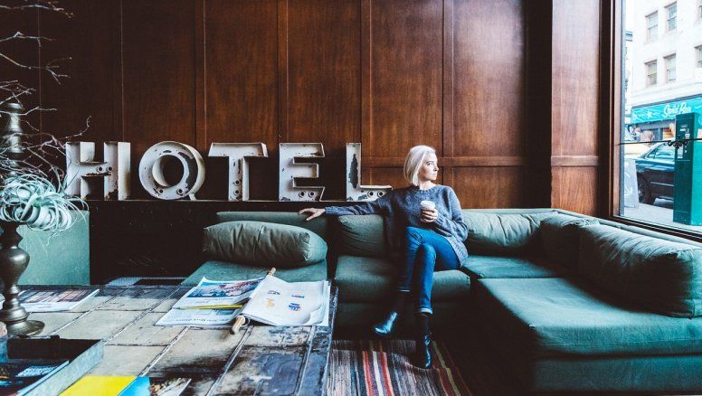 Hoteles: 52% de los empresarios consideran que incrementar la reserva directa es la principal meta que pretenden abordar en 2023.