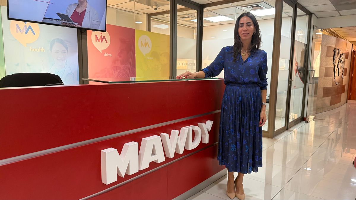 Mawdy: Karen Oyarce destaca por una trayectoria amplia en el mercado de seguros.