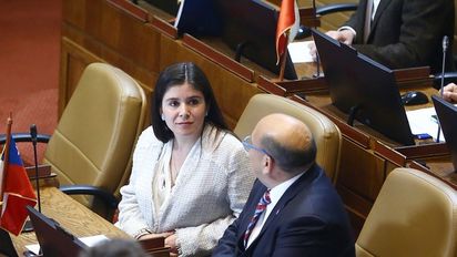IVA: parlamentarios proponen postergar cargo a los servicios
