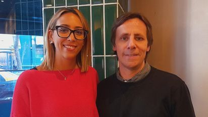 Jennifer Gil, directora de Cuentas de Aspen Snowmass para Latinoamérica, junto a Patricio Larreategui, gerente de Ventas de Routelle Viajes.