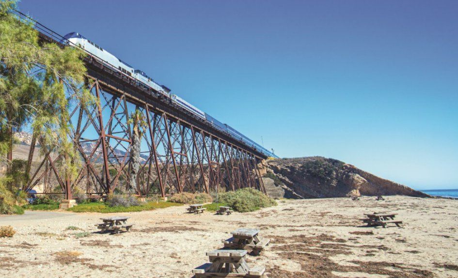 Atravesar puentes regala deslumbrantes vistas.