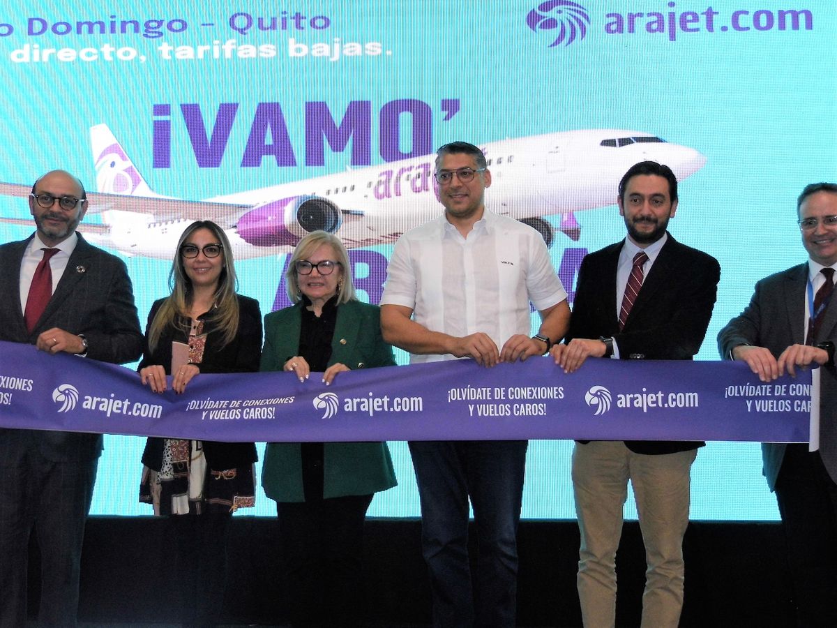 Importantes personalidades del sector aéreo estuvieron presentes en el evento protocolario que dio inicio a los vuelos de Arajet en Ecuador. - Ladevi Medios y Soluciones Importantes personalidades del sector aéreo estuvieron presentes en el evento protocolario que dio inicio a los vuelos de Arajet en Ecuador.