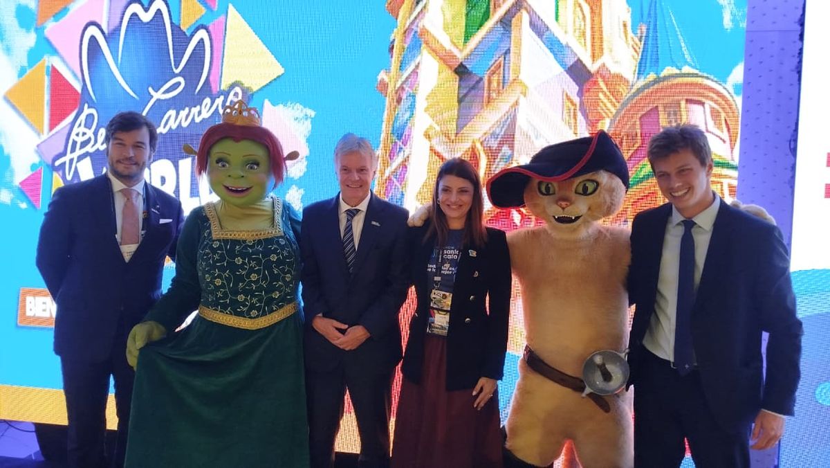 Se realizaron seminarios, entre ellos, la exhibición del parque Beto Carrero World.