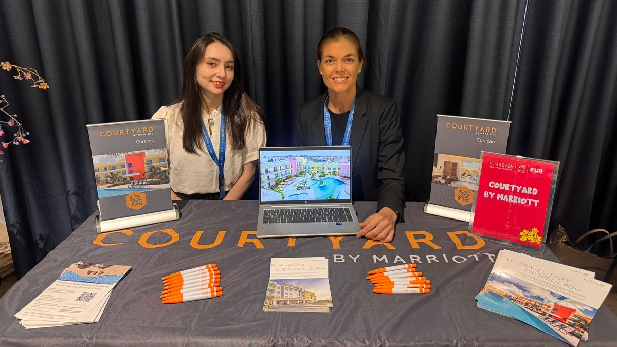 Stand de Couttyard By Marriott, durante las reuniones uno a uno en el marco del Latin American Trade Symposium. 