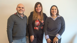 Promovêre: Lucas Valentín, director de Marketing; junto a Andrea Tosi, gerente de Promoción; y Carla Polise, directora Comercial.