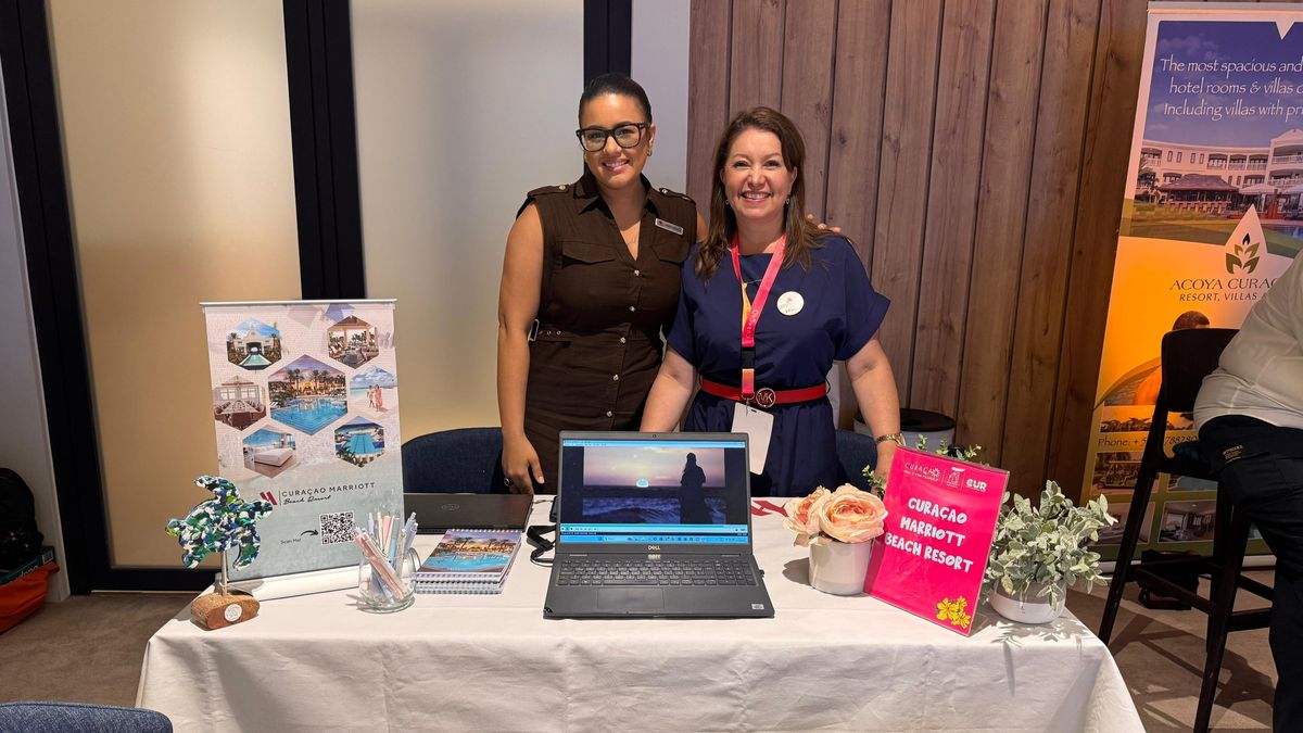 Stand de Curazao Marriott Beach Resort, durante las reuniones uno a uno en el marco del Latin American Trade Symposium. 