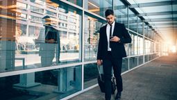 Safe Travel Assistance apunta al turismo corporativo con su producto Black 300.