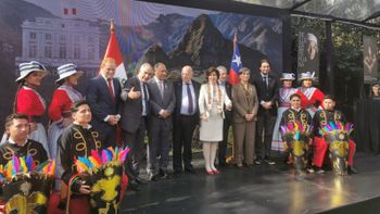 Diversas autoridades estuvieron presentes en la celebración del Aniversario de la Independencia de Perú. 